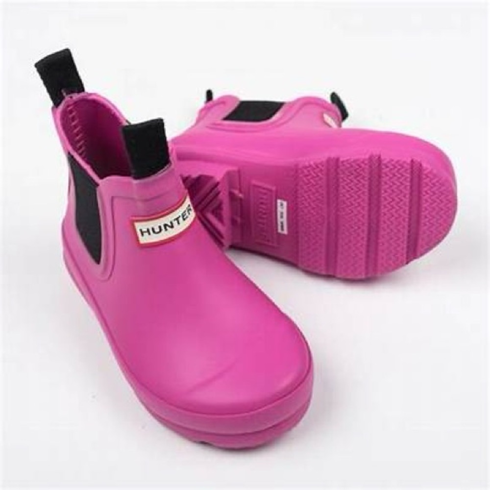 Hunter Pink Chelsea Boots
